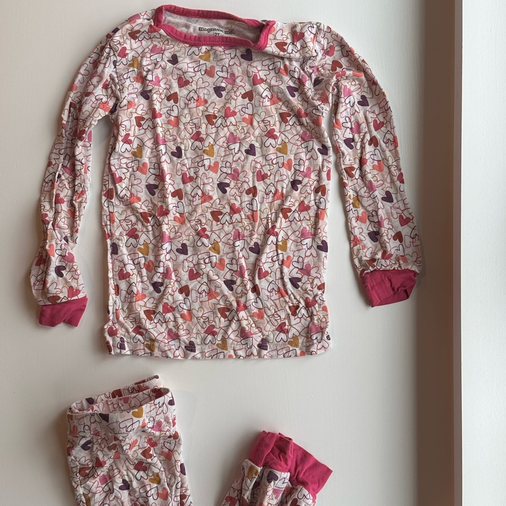 Magnetic Me heart pajamas